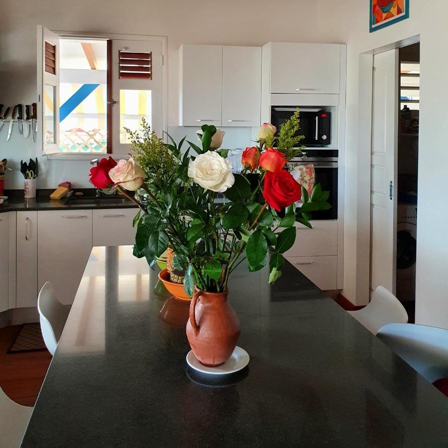 Deux Chambres Et Deux Salles De Bain Dans La Maison De Michelle L'Amirade Grande Anse  Extérieur photo