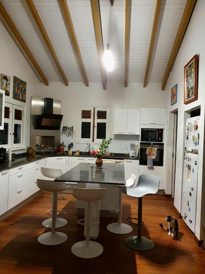 Deux Chambres Et Deux Salles De Bain Dans La Maison De Michelle L'Amirade Grande Anse  Extérieur photo