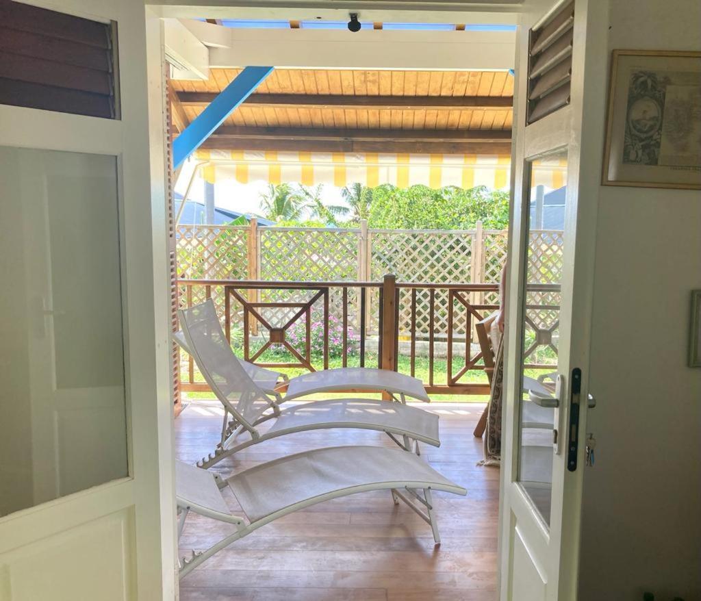 Deux Chambres Et Deux Salles De Bain Dans La Maison De Michelle L'Amirade Grande Anse  Extérieur photo